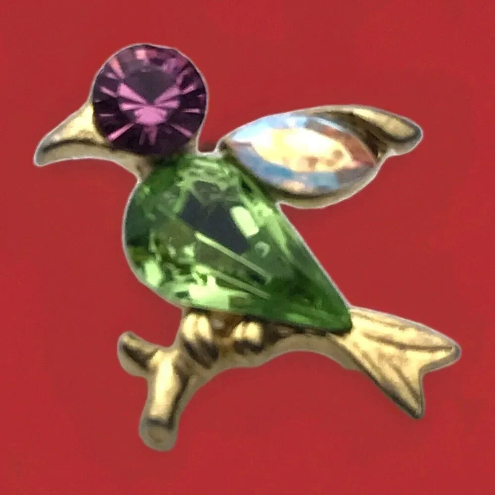 Jeweled Bird Pin Brooch Gold Toned Purple Green Faceted Gemstone Elegant